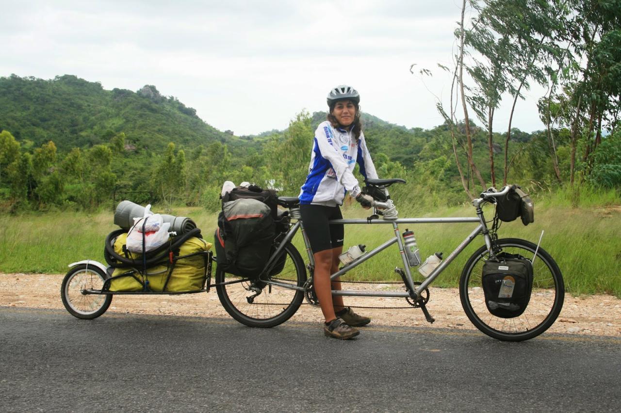 Tandem axle trailers